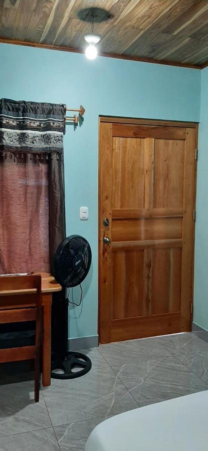 Cabinas El Pilon Rio Celeste Εξωτερικό φωτογραφία